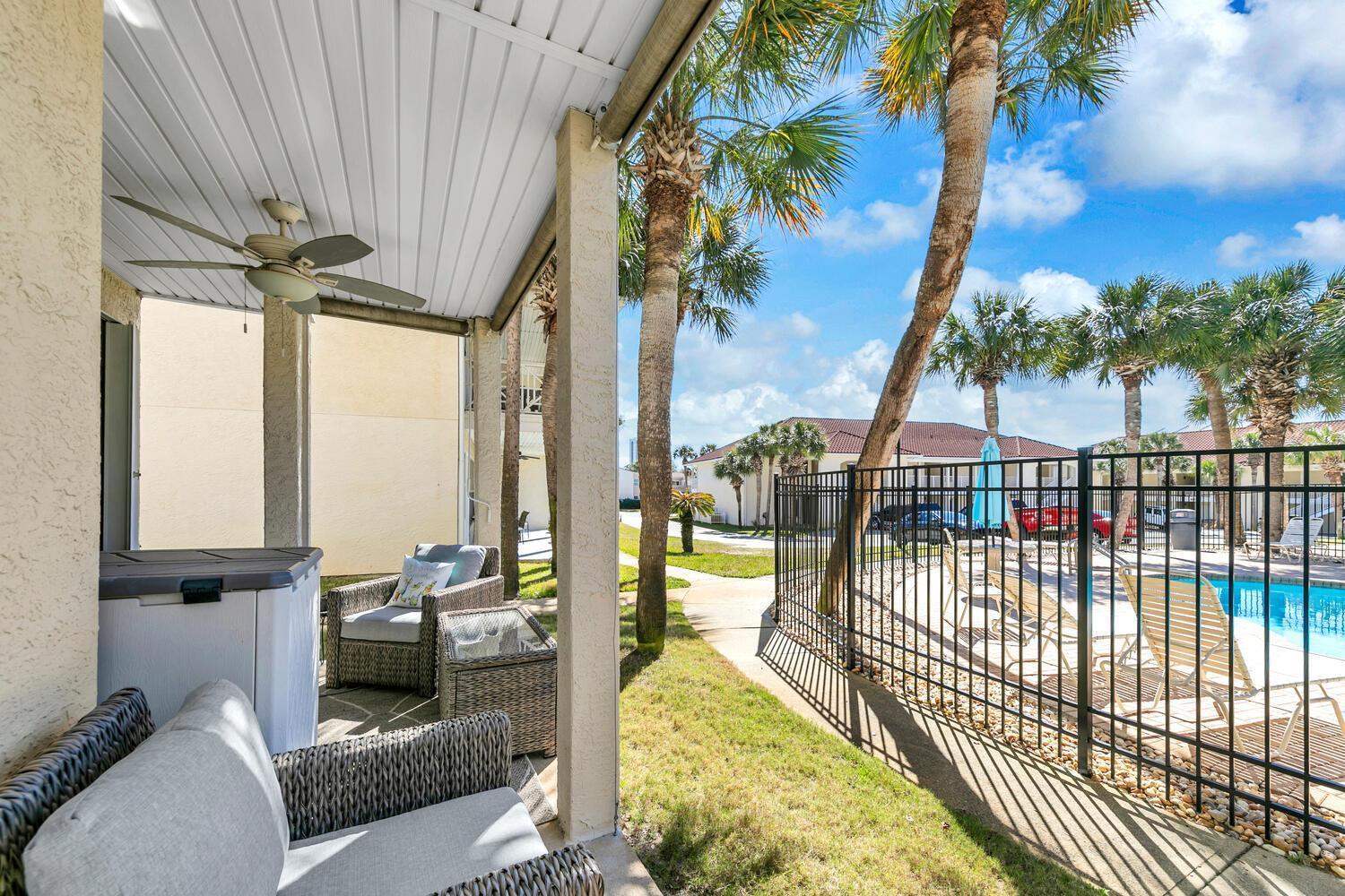 Horizon South 55-101- The Retreat * Panama City Beach